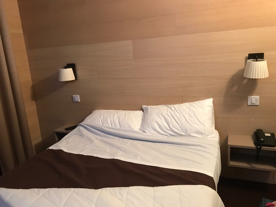 Cit'Hôtel Les Alizés主图