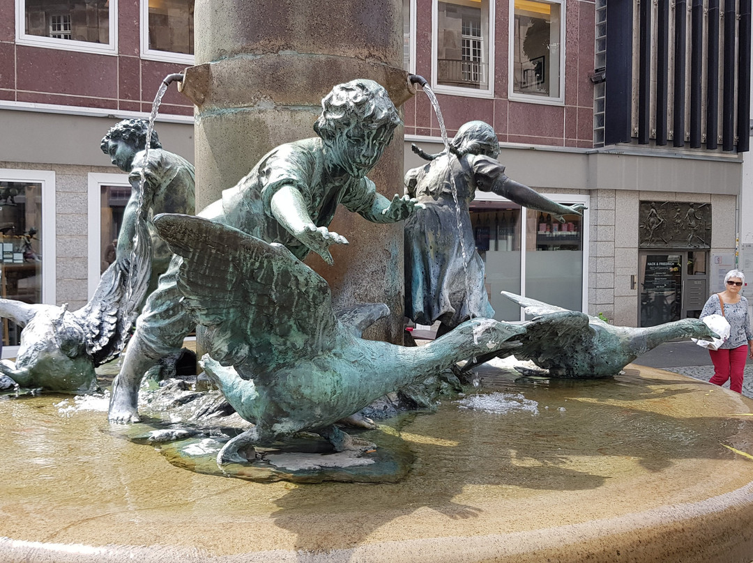Martinsbrunnen-波恩必去景点