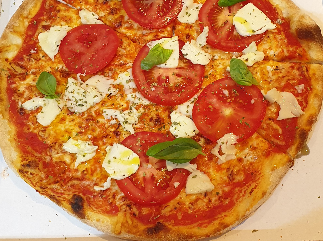 Suessen餐馆和美食-Pizzeria La Piccola