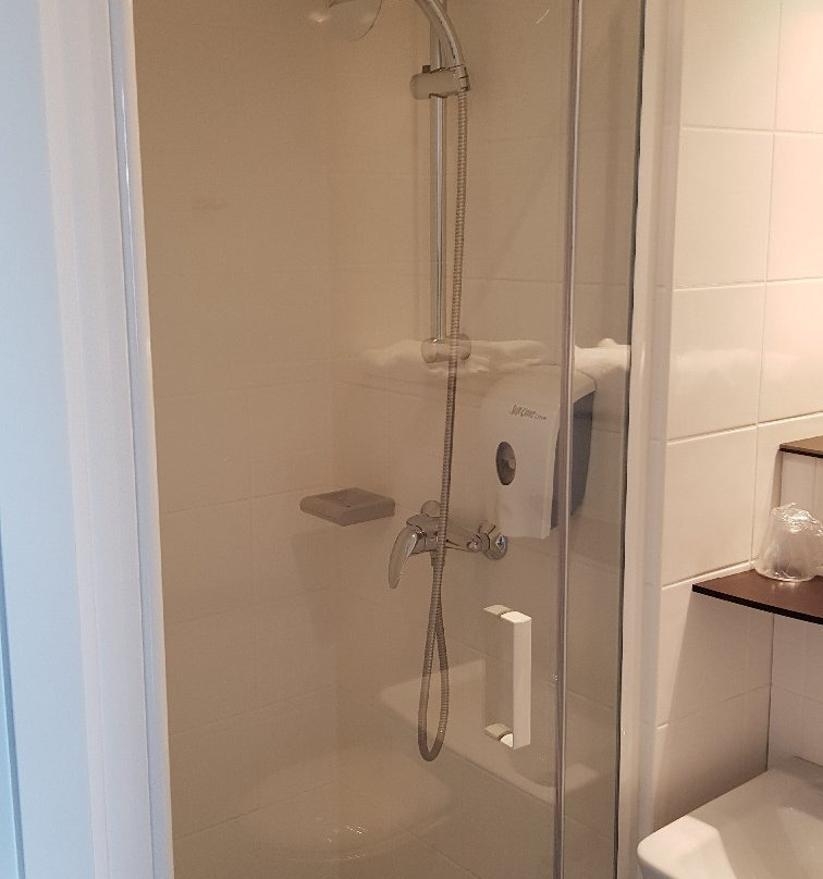 Hôtel Kyriad Direct Mont De Marsan主图