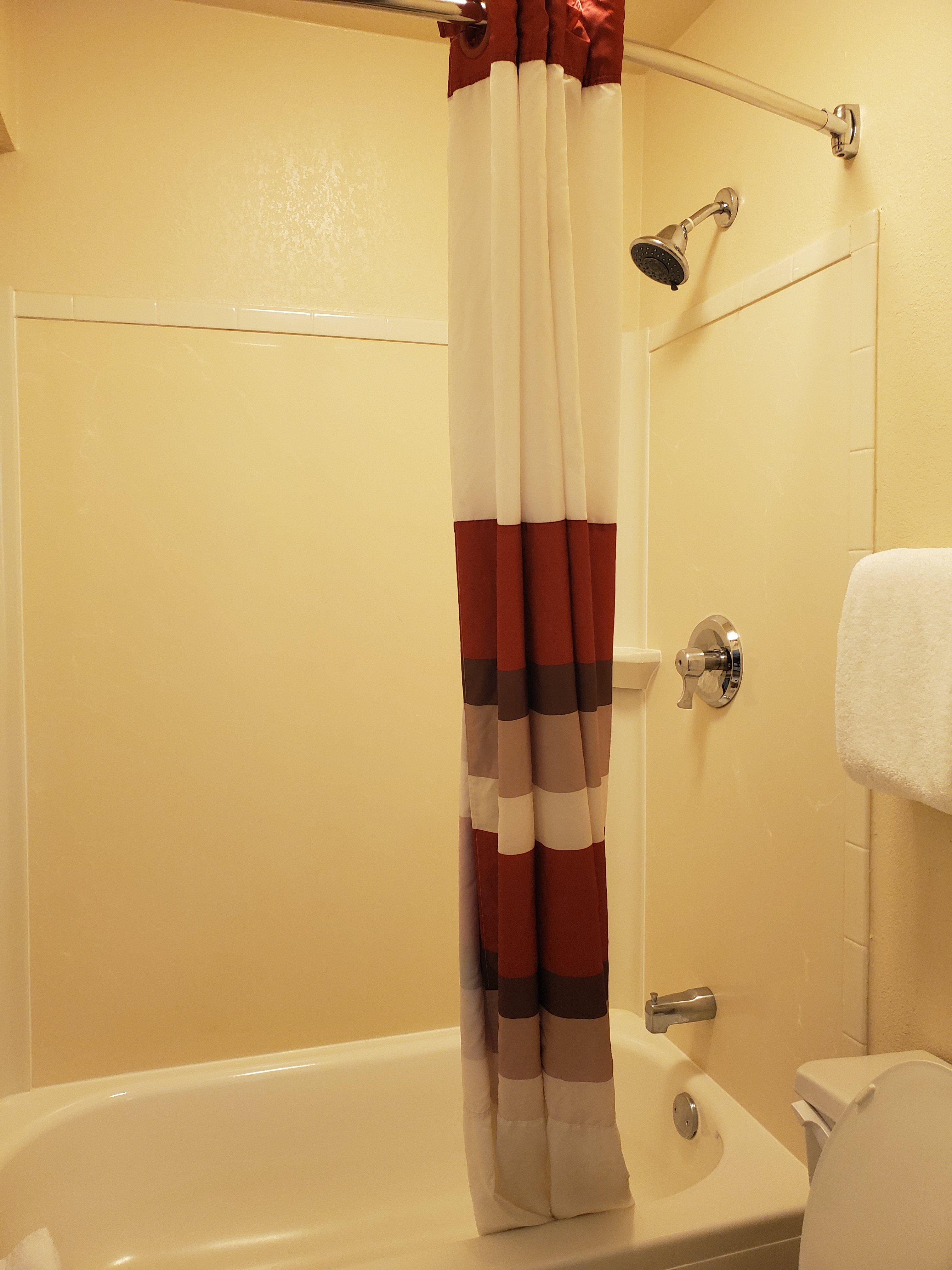 Red Roof PLUS+ Washington, D.C. - Alexandria-浴室