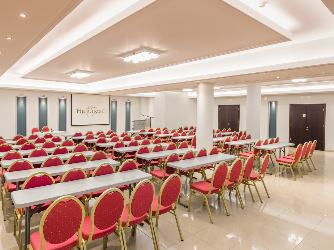 Heliotrope Hotels主图