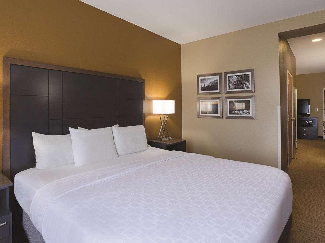 La Quinta Inn & Suites by Wyndham Boone University主图