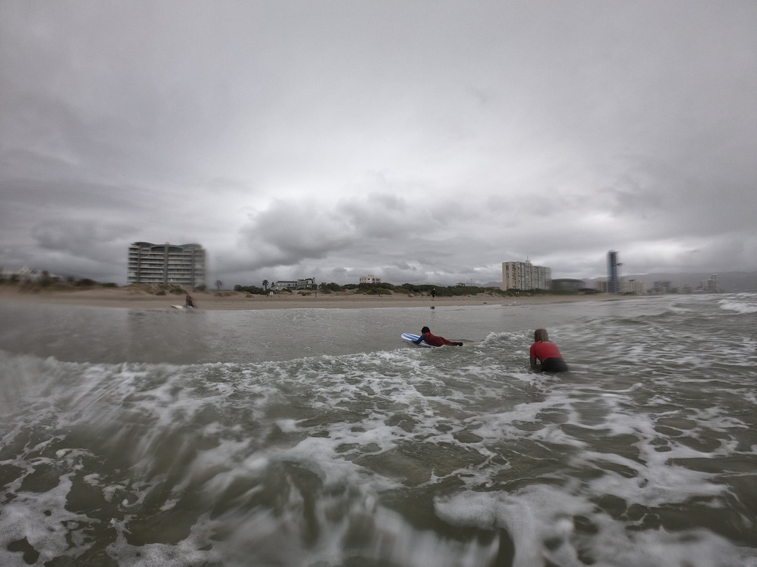 Son Surf School Strand-斯特兰必去景点
