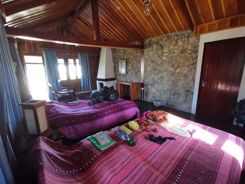 Phouphadeng Hotel - Auberge De La Plain Des Jarres主图