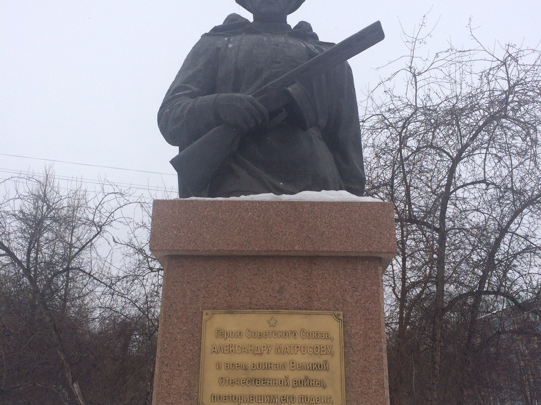Monument to Alexander Matrosov景点图片