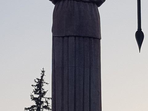 Statua della Minerva-帕维亚必去景点