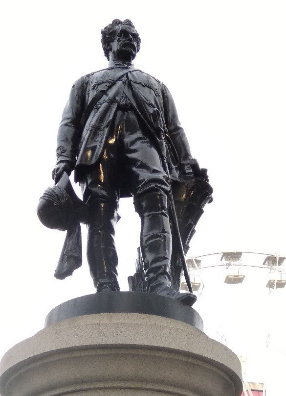 Field Marshall Lord Clyde Statue景点图片
