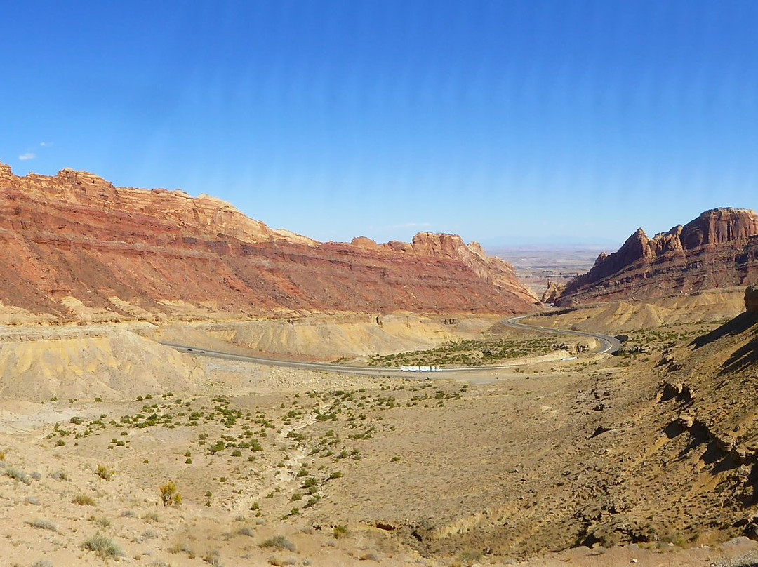 Spotted Wolf Canyon View Area-格林河必去景点