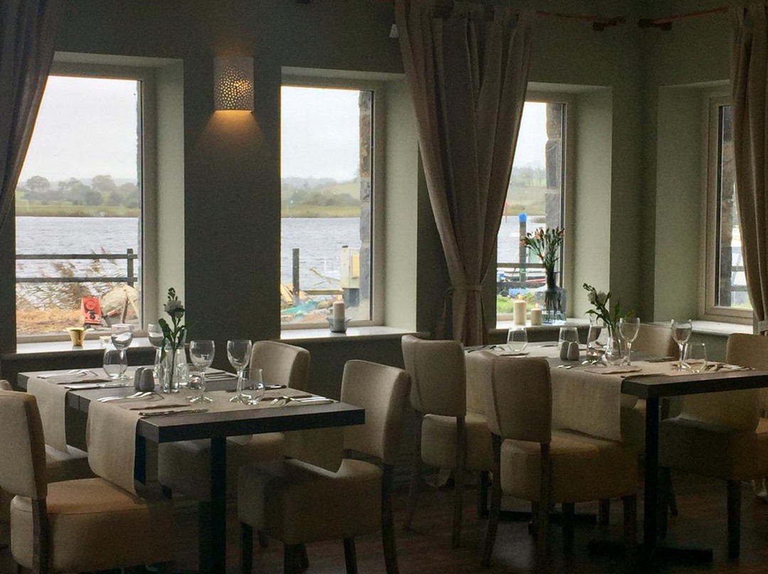 Boyle餐馆和美食-Waterfront Restaurant