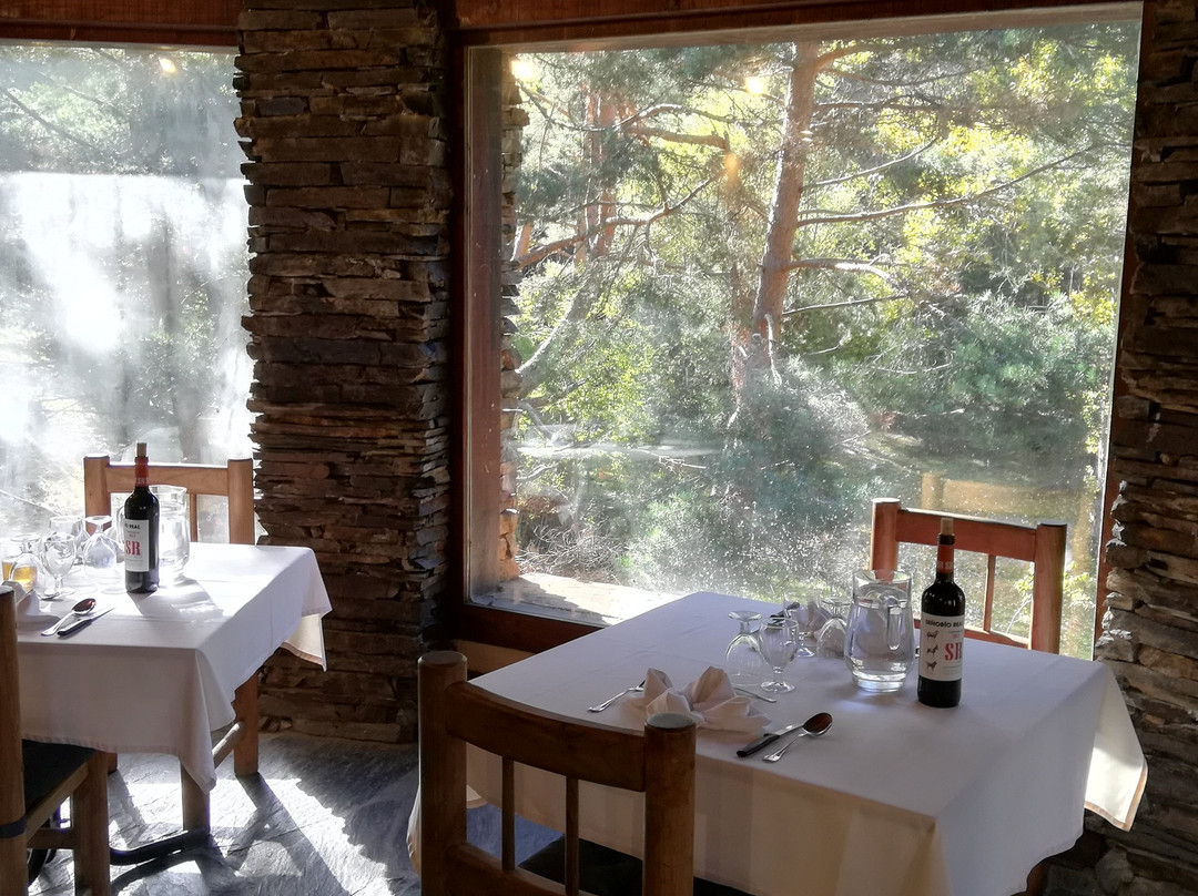 El Refugio del Alto Rey主图