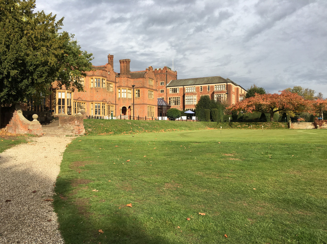 Hanbury Manor Marriott Hotel & Country Club主图