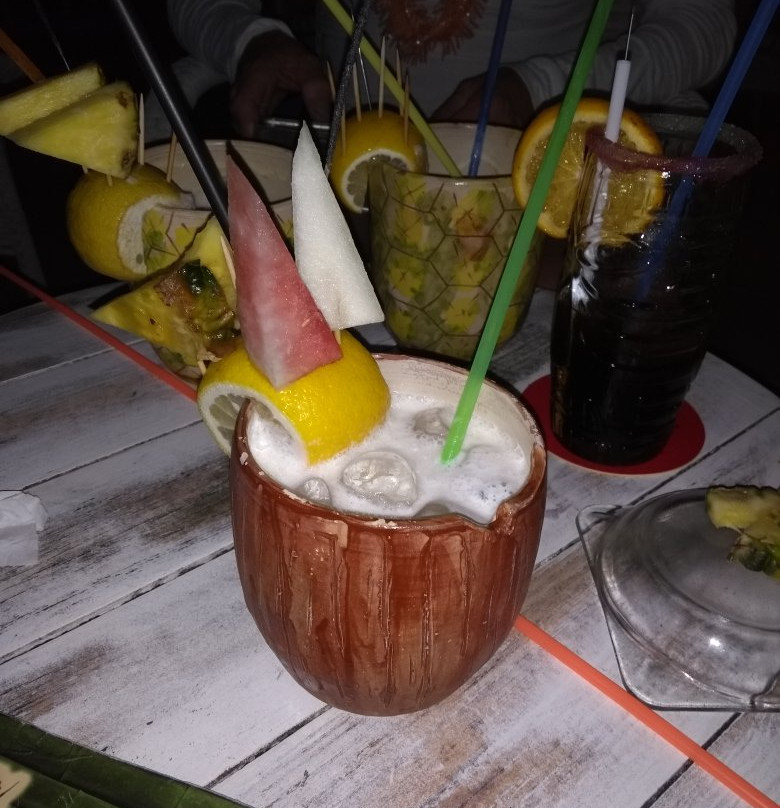 Aloha Cocktail Bar-Santa Susanna必去景点