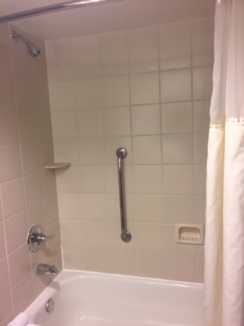 Embassy Suites by Hilton Dulles Airport主图