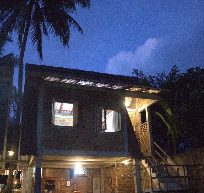 Omah Kulon Cabins and Pool主图