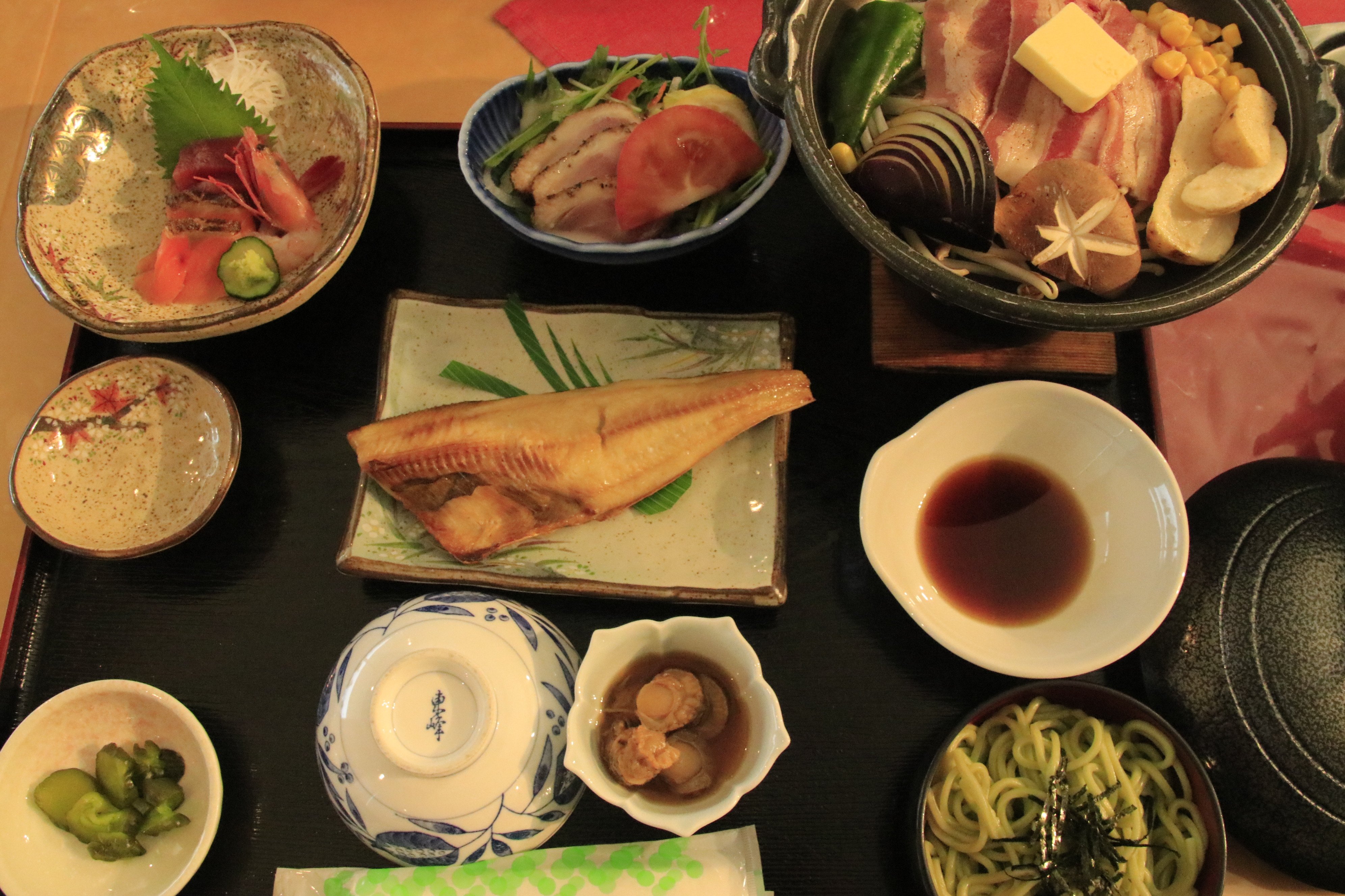 Sun Hills Sarai-餐饮