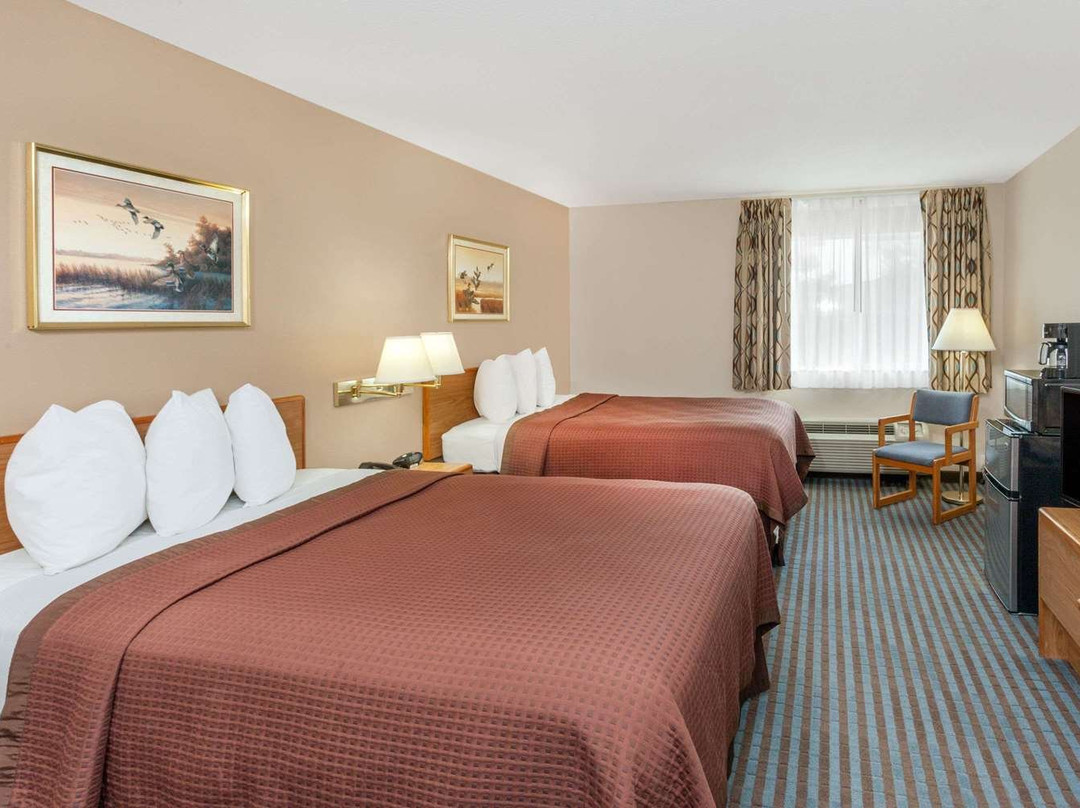 Days Inn by Wyndham Charleston主图