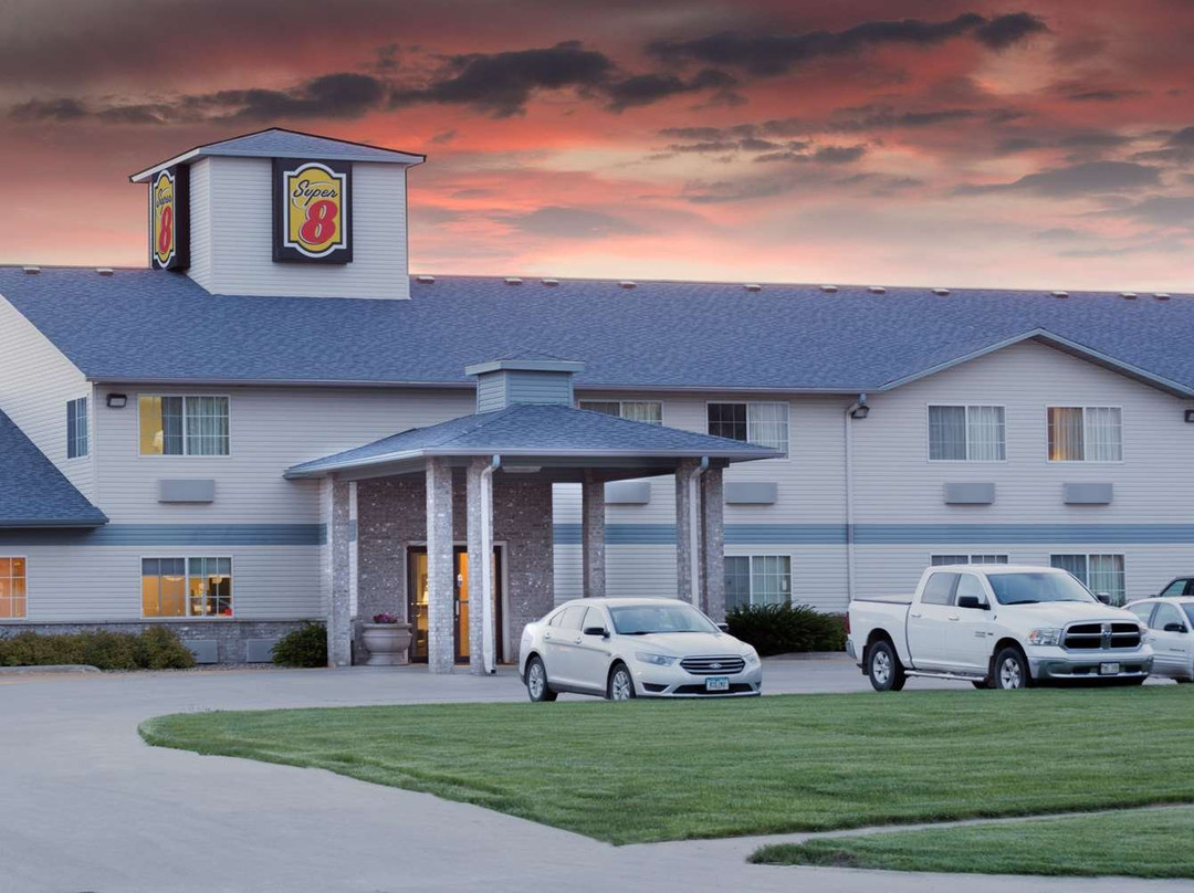 Super 8 by Wyndham Carroll/East主图