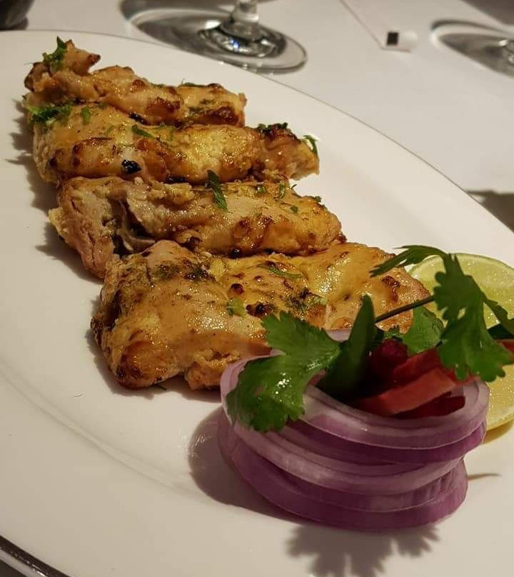 Garat Pur Bas餐馆和美食-Lavana