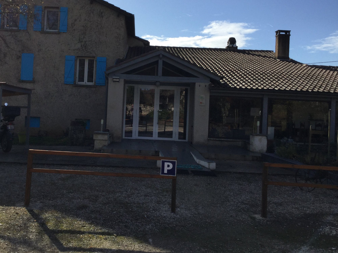 喀斯餐厅酒店主图