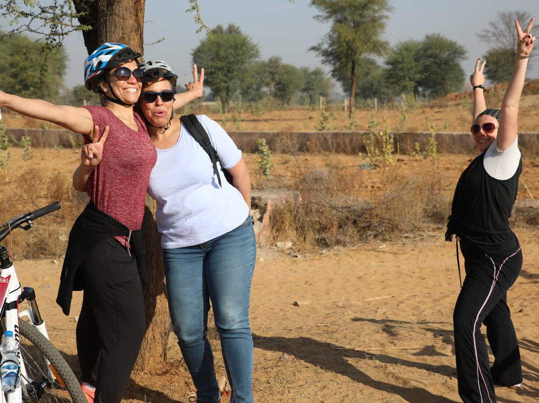 Lets Trip Cycle Tours-斋蒲尔必去景点