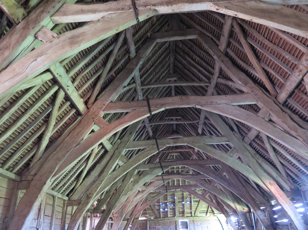 Leigh Court Barn景点图片
