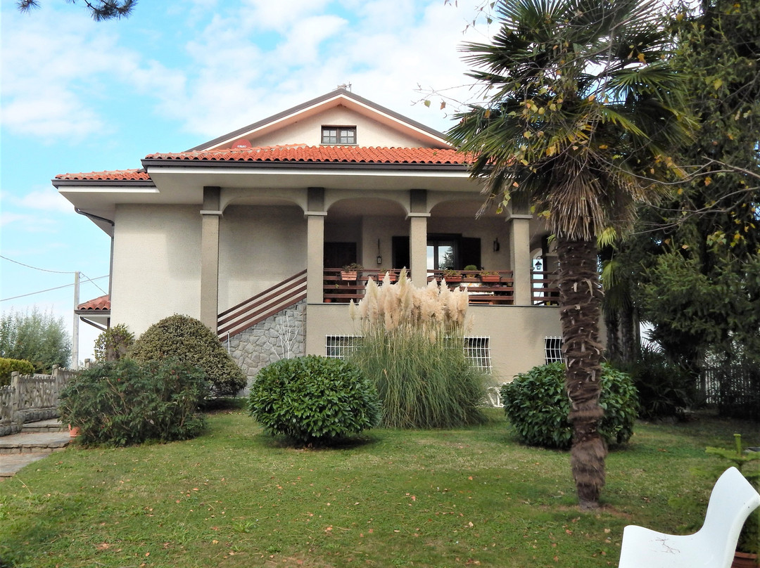 Amo' le Langhe Bed & Breakfast