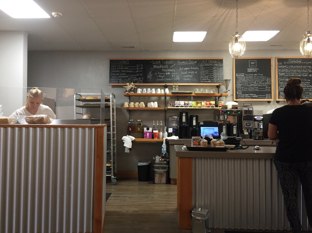 350° Bakehouse and Cafe