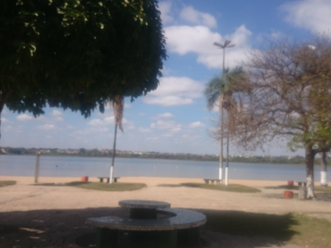Lagoa da Prata Municipal Beach景点图片