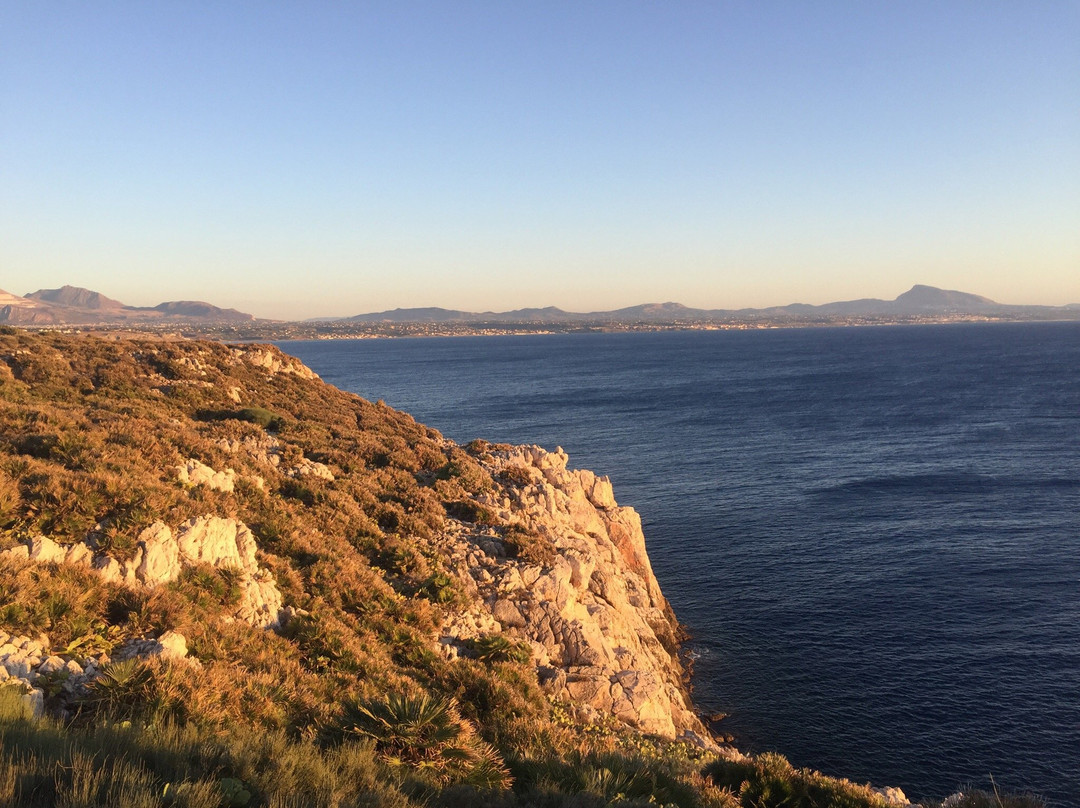 Riserva Naturale Orientata - Capo Rama-Terrasini必去景点