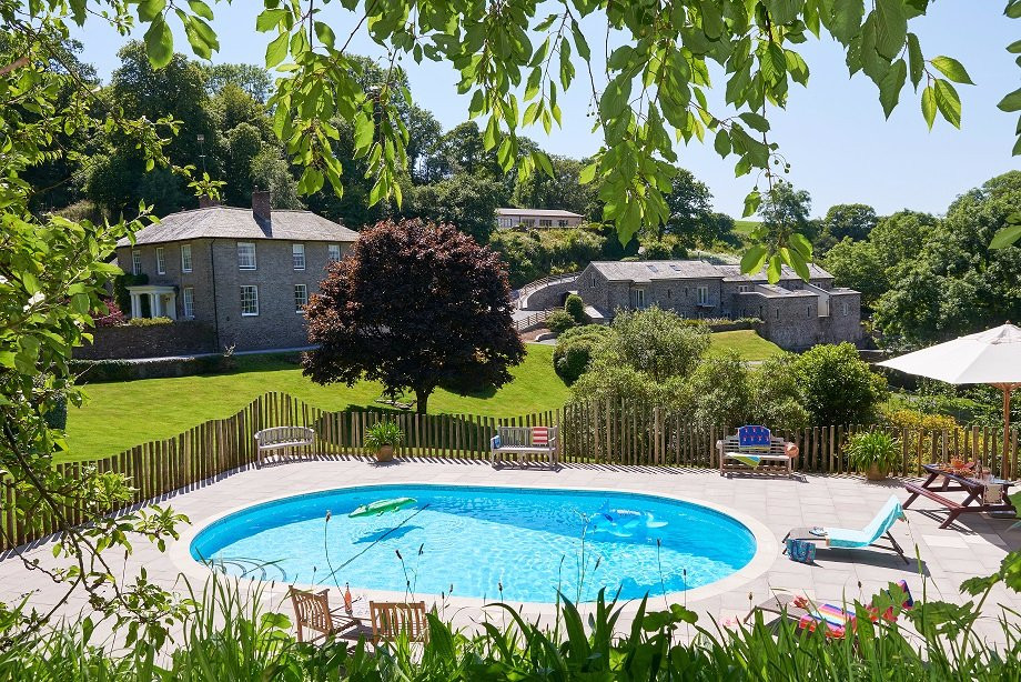 Gitcombe House Country Cottages
