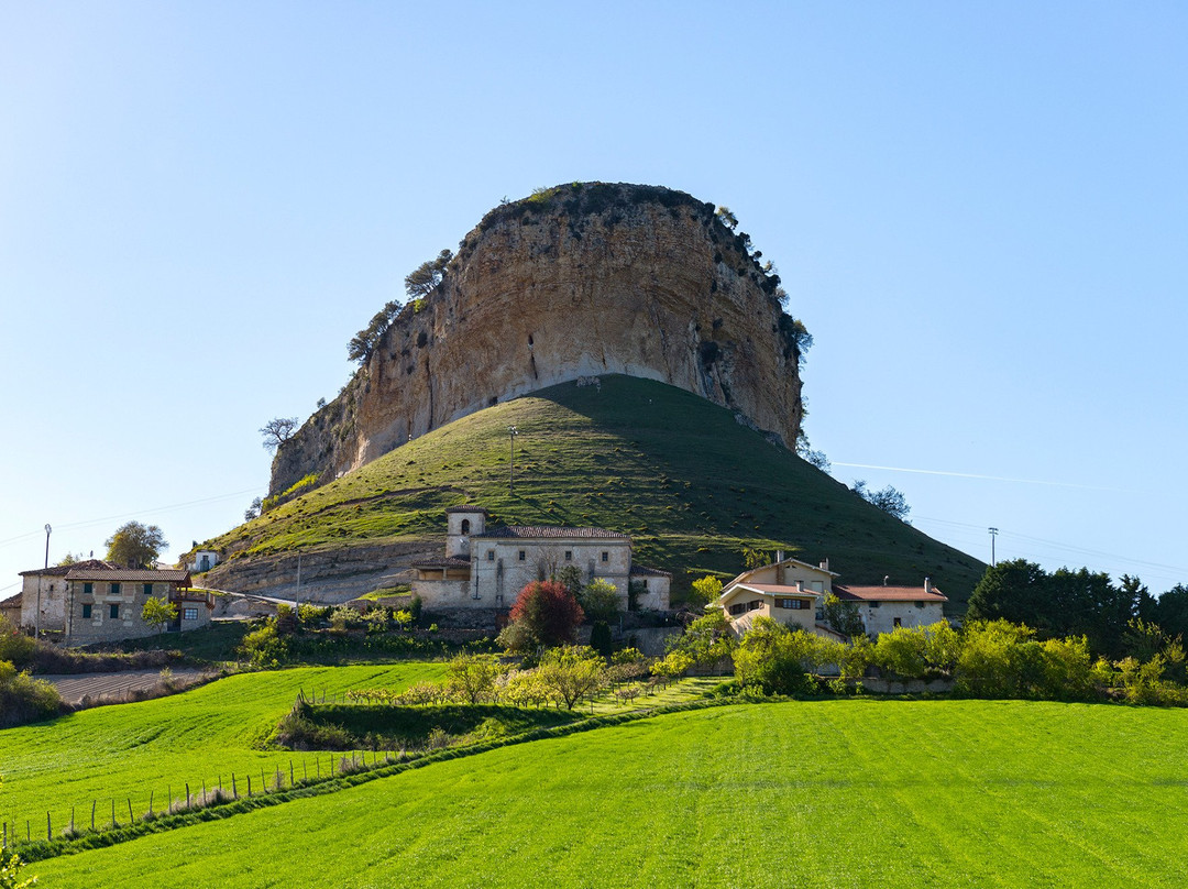 Ermita de San Pantaleon de Losa景点图片