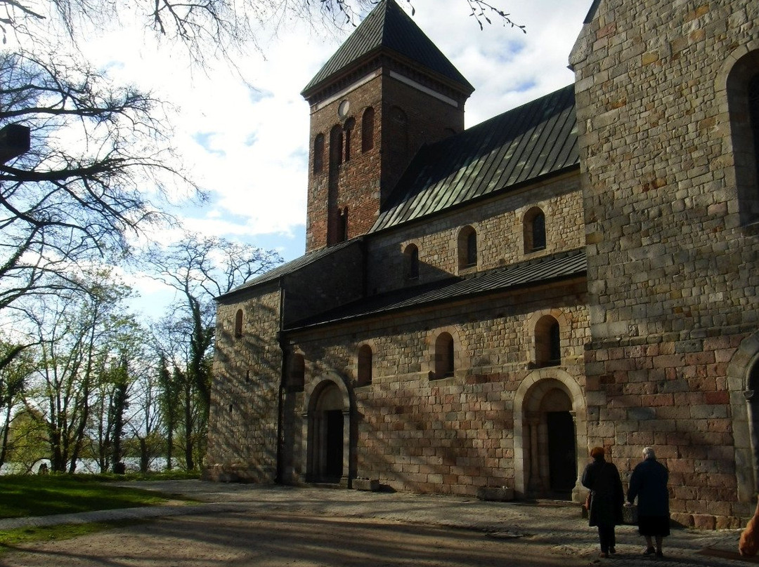 Collegiate Church of St. Peter and St. Paul景点图片