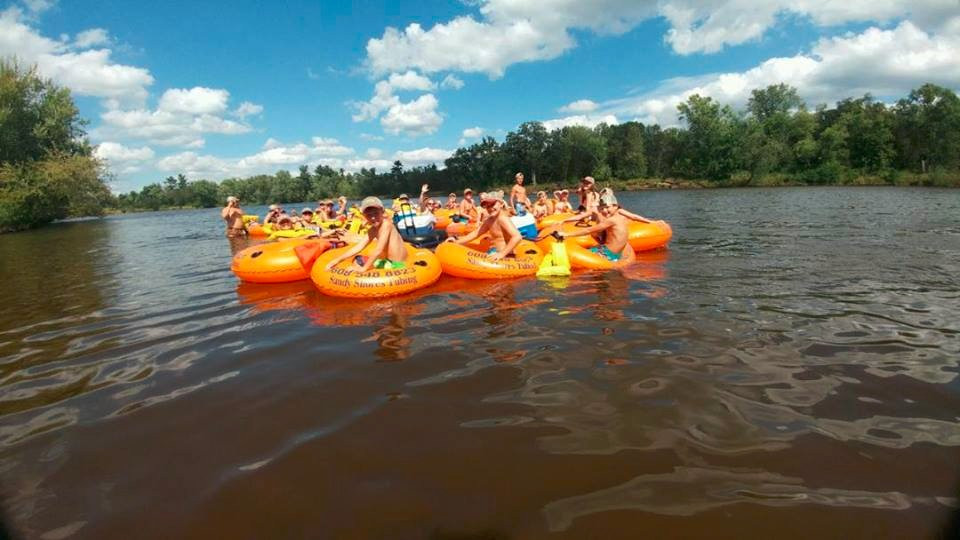 Sandy Shores Tubing-Mauston必去景点