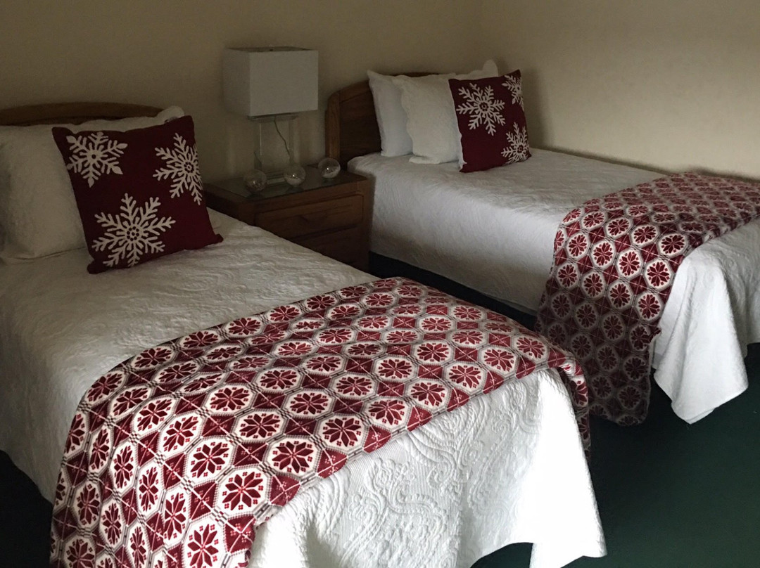 The Yachtsman Condominium Rentals