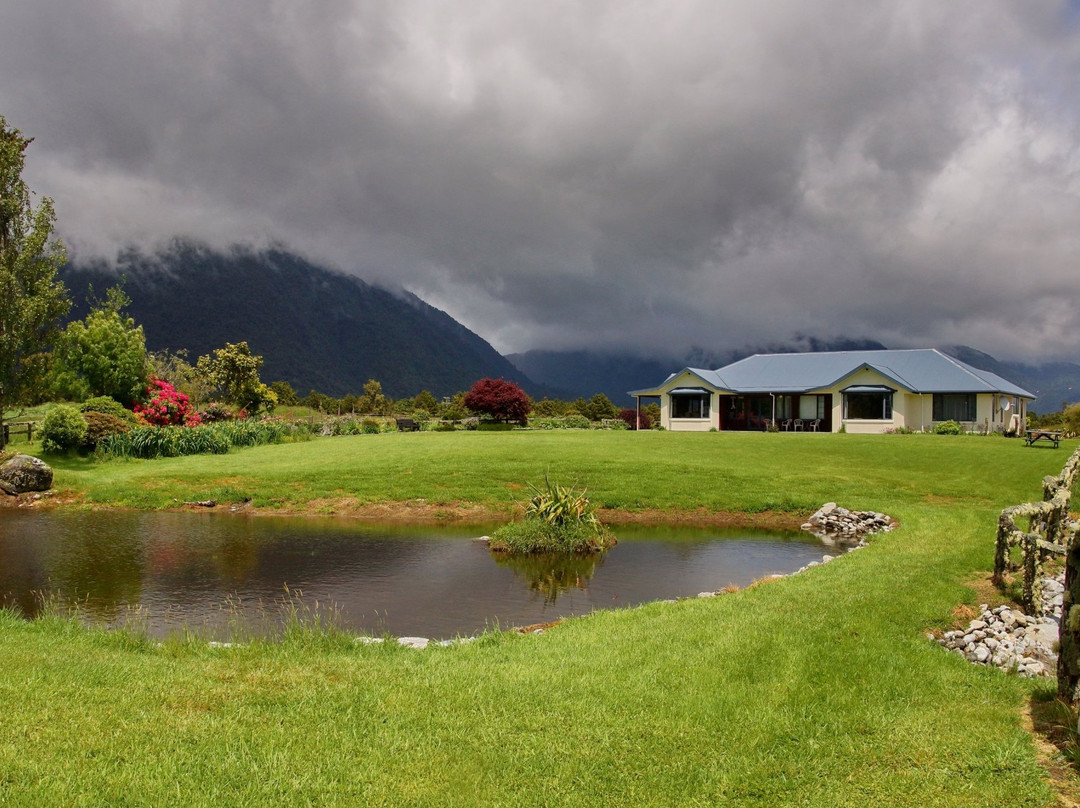 Mahitahi酒店住宿-福克斯冰川山景住宿加早餐旅馆
