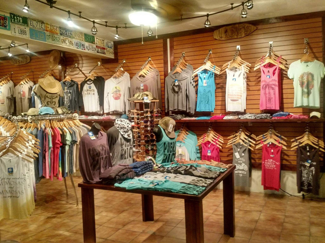 Monkey Threads-Luquillo必去景点