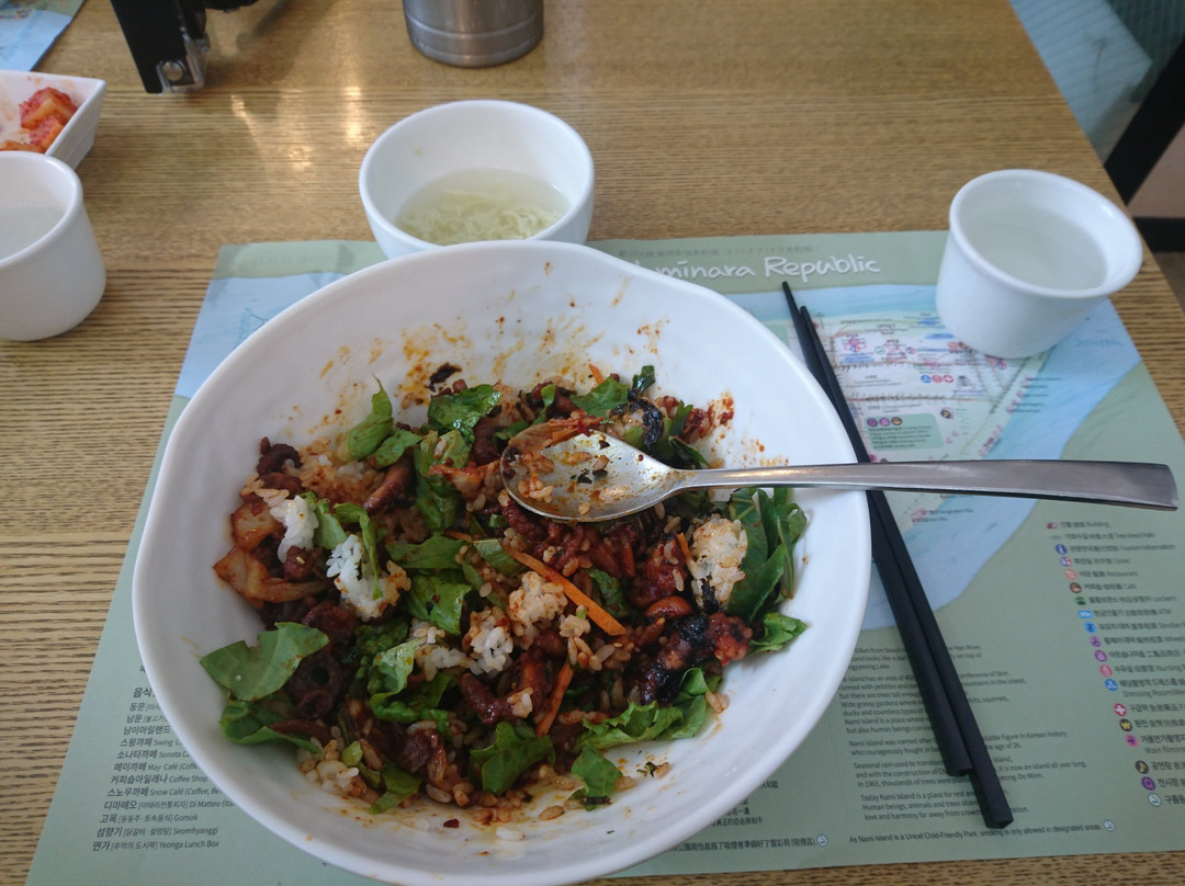 春川市餐馆和美食-Asian Family Restaurant Dongmoon