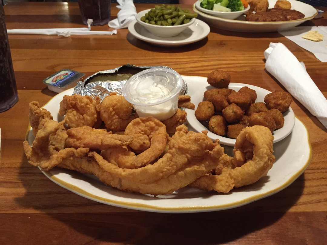 Colonial Heights餐馆和美食-Captain Tom's Seafood