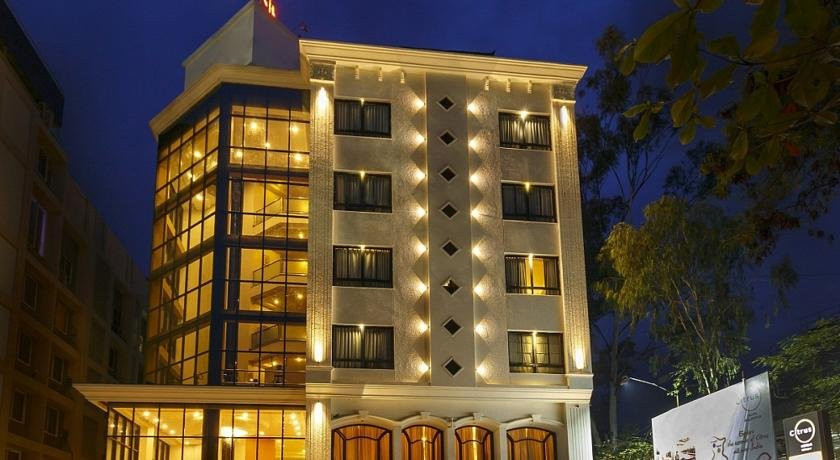 戈尔哈布尔酒店住宿-Regenta Place Raysons, Kolhapur