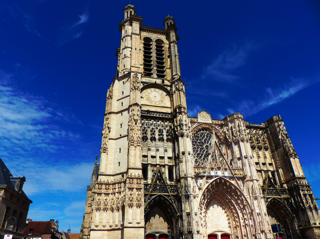 Saint-Parres-aux-Tertres旅游攻略图片