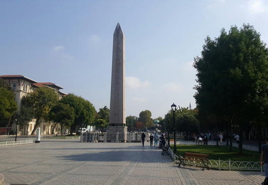 Obelisk of Theodosius-伊斯坦布尔必去景点