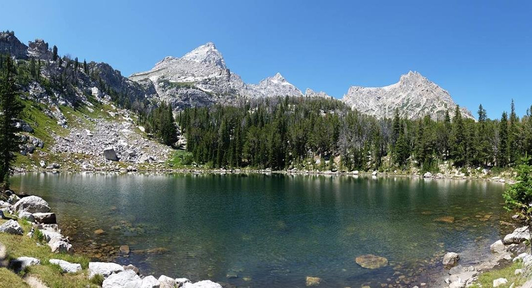 Amphitheater Lake-大提顿国家公园必去景点