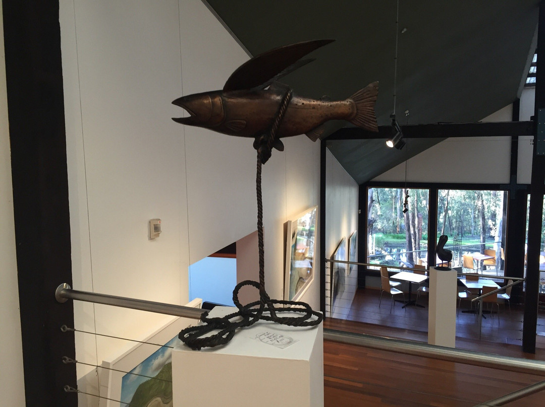 Qdos Arts Gallery-洛恩必去景点