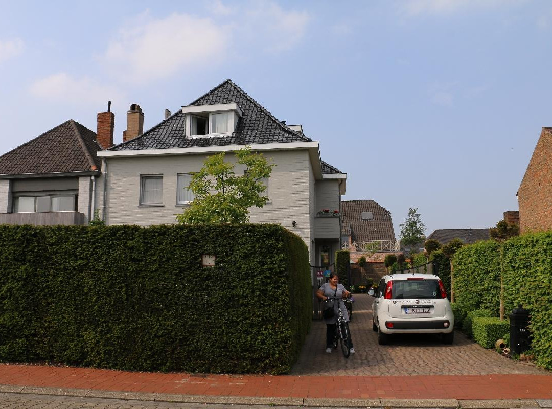 Sint Andries酒店住宿-B&B Bru-Beauline