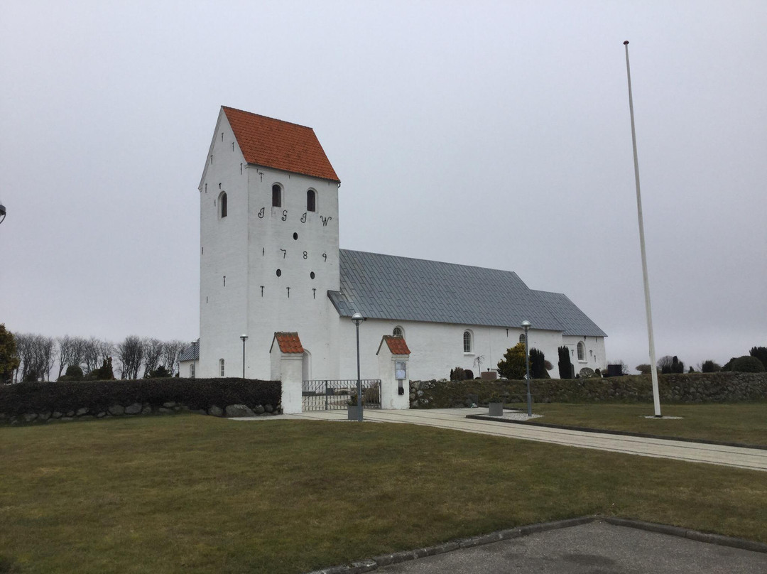 Skaeve Kirke