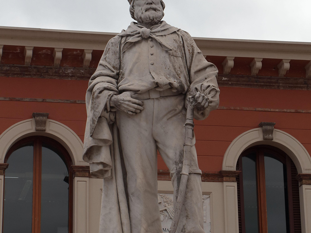 Monumento a Garibaldi-切塞纳蒂科必去景点