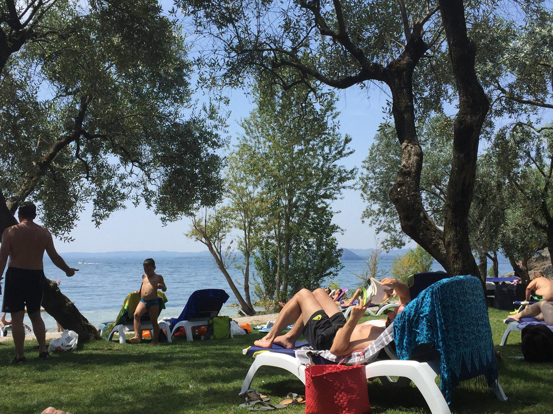 Spiaggia Baia Delle Sirene景点图片