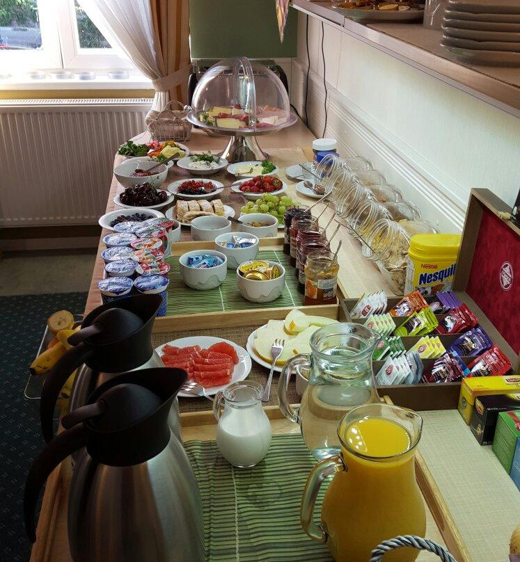 Studenec酒店住宿-Zelena Marina Garni Hotel
