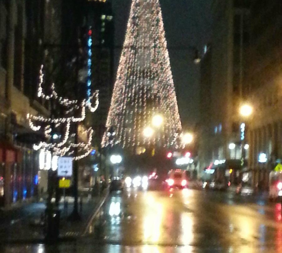 Monument Circle-印第安纳波利斯必去景点